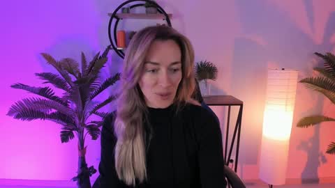 save the qween online show from February 2025 08:50:01 AM