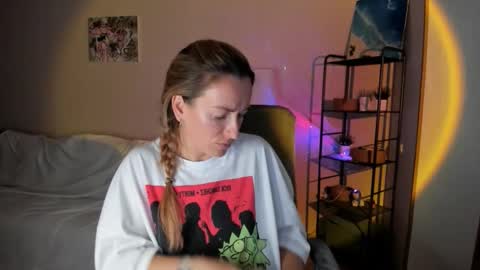 save the qween online show from October 2025 11:20:02 AM