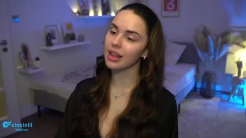 Naomi online show from January 2025 07:29:01 PM