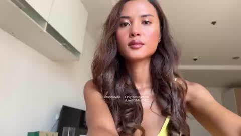 Snapshot of sawasdeelydia chatting on March 2026 03:23:02 AM Lydia online show from March 2026 03:23:02 AM