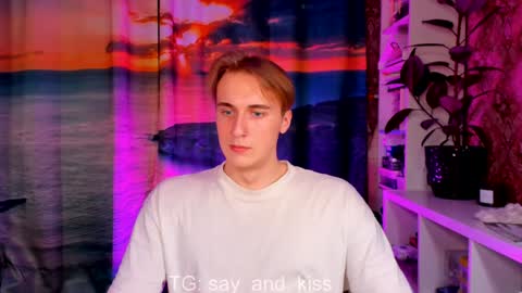 Snapshot of say_and_kiss chatting on December 2024 11:32:01 PM Say and kiss online show from December 2024 11:32:01 PM