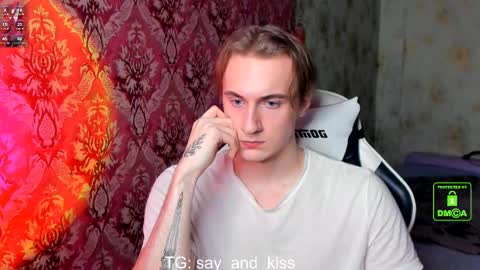 Snapshot of say_and_kiss chatting on February 2025 10:26:02 PM Say and kiss online show from February 2025 10:26:02 PM