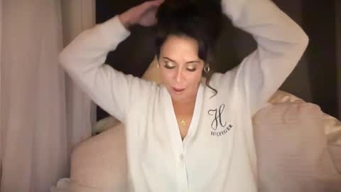 Snapshot of sayplsgdgrl chatting on January 2025 06:55:02 AM Good Girls Say Please...and Thank You online show from January 2025 06:55:02 AM