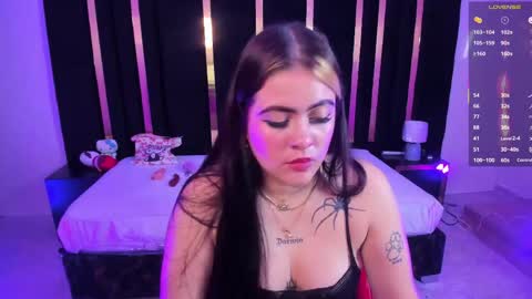 sayreth_ online show from April 2026 04:17:01 AM
