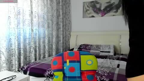 Mikyyy online show from January 2025 01:08:01 PM