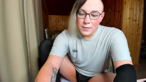 Snapshot of scandark chatting on March 2025 11:44:02 AM scandark online show from March 2025 11:44:02 AM