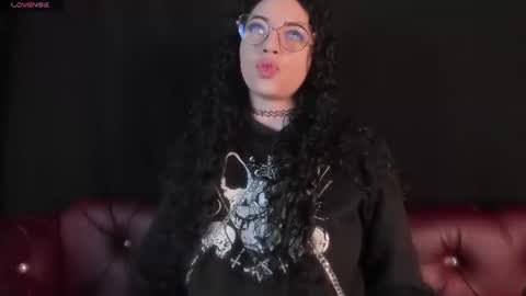 SCARLATTA DESIRE online show from July 2026 03:24:02 AM