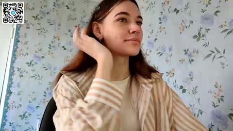 Kira online show from October 2025 08:34:02 AM