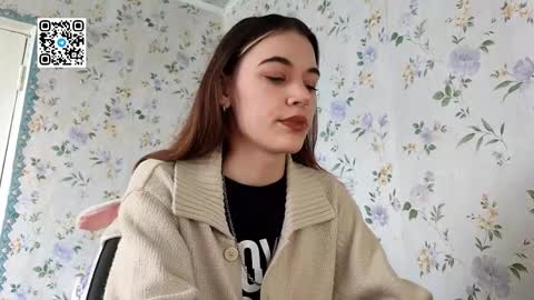 Kira online show from October 2025 08:34:02 AM