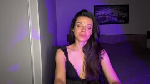 Sophie online show from July 2026 07:22:01 AM
