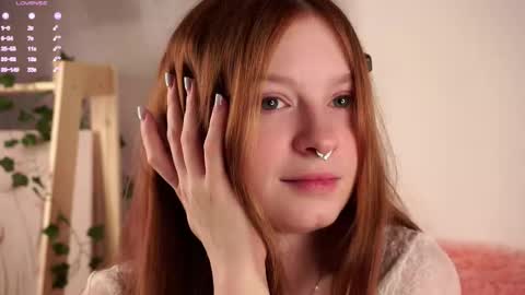 scarlet_fever10 online show from October 2025 12:49:01 PM