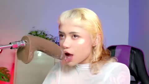 scarlet_gold online show from February 2026 03:21:02 AM