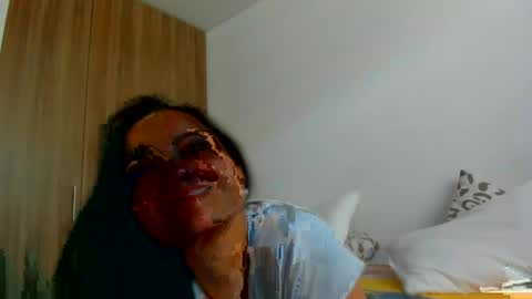 scarlet taylor kennedy online show from April 2026 08:50:01 PM