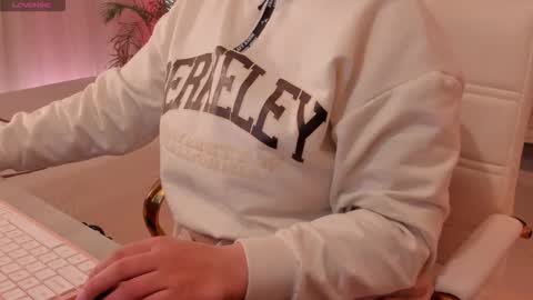  Celeste online show from November 2025 12:27:01 PM