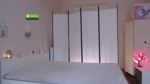 scarlet_sweety online show from June 2026 04:57:02 PM