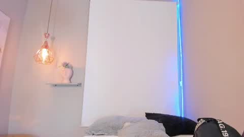 Snapshot of scarlet_vixen_ chatting on July 2026 12:33:01 PM scarlet_vixen_ online show from July 2026 12:33:01 PM