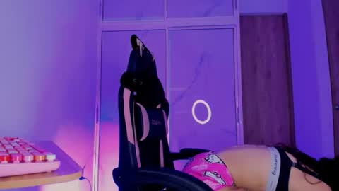 Scarlet online show from July 2026 03:13:01 AM