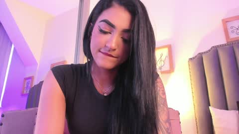              online show from January 2025 02:47:01 PM