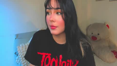 Snapshot of scarleth_jhons_ chatting on February 2025 10:55:01 PM Scarleth... but not Scarleth Johansson. online show from February 2025 10:55:01 PM