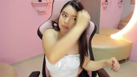 Snapshot of scarleth_kiss_ chatting on December 2025 11:04:02 AM Scarleth online show from December 2025 11:04:02 AM