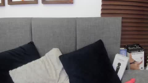 scarleth online show from February 2025 05:20:02 AM