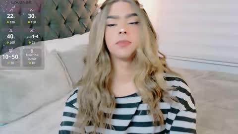 Snapshot of scarleth_sweety chatting on November 2025 02:42:02 AM scarleth_sweety online show from November 2025 02:42:02 AM