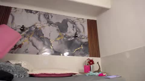 Scarleth online show from January 2026 01:26:01 PM