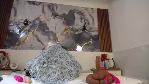 Scarleth online show from April 2026 03:02:02 PM