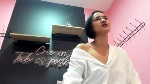 scarlethfoxx_ online show from April 2026 05:24:01 PM