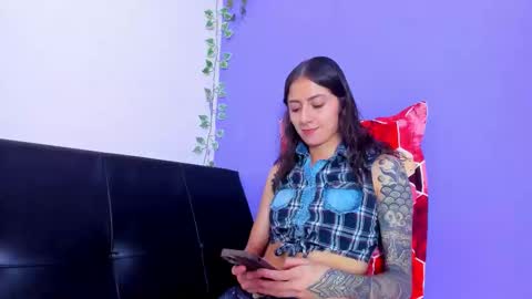 Snapshot of scarletjonesx chatting on March 2025 12:21:01 AM Denis online show from March 2025 12:21:01 AM