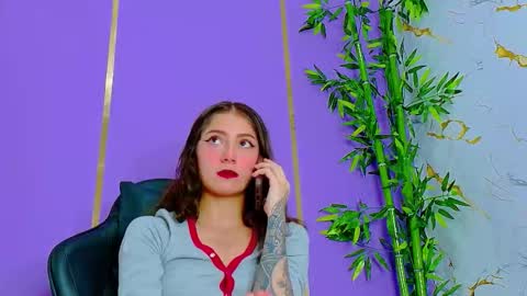 Snapshot of scarletjonesx chatting on October 2025 02:58:02 PM Denis online show from October 2025 02:58:02 PM