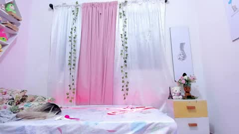 Scarletliz online show from March 2025 12:04:02 PM