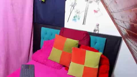 scarlett online show from February 2025 03:23:01 AM