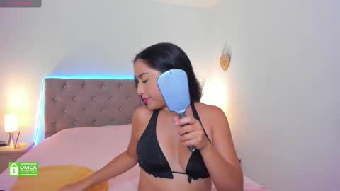 Snapshot of scarlett_00_ chatting on February 2025 09:36:01 PM Scarlett Evans online show from February 2025 09:36:01 PM