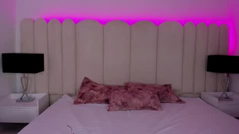 Snapshot of scarlett__noir chatting on December 2025 07:10:01 PM scarlett__noir online show from December 2025 07:10:01 PM