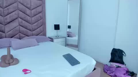 Snapshot of scarlett__noir chatting on March 2026 03:06:02 PM scarlett__noir online show from March 2026 03:06:02 PM