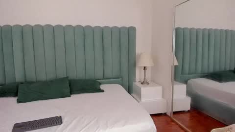 scarlett__noir online show from May 2026 09:54:01 PM