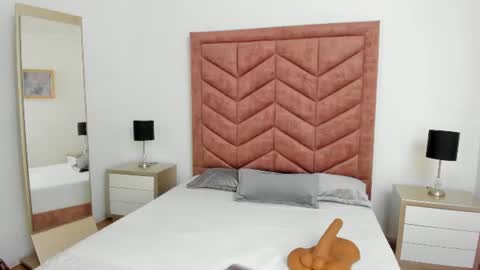 scarlett__noir online show from June 2026 11:44:01 PM