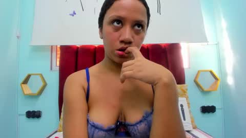 scarlett_fox20 online show from March 2026 12:44:01 PM