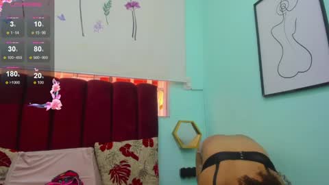 scarlett_fox20 online show from April 2026 08:57:02 PM