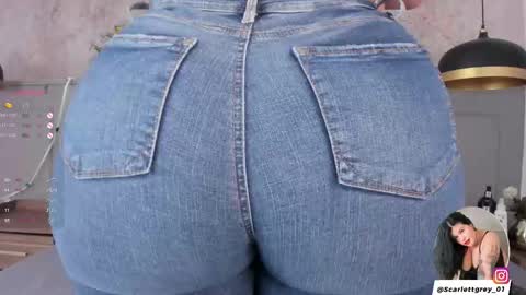 Snapshot of scarlett_grey_1 chatting on March 2025 05:18:02 AM Scarlett online show from March 2025 05:18:02 AM