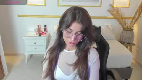 Snapshot of scarlett_rosse_x chatting on February 2026 02:12:02 AM S C A R L E T online show from February 2026 02:12:02 AM