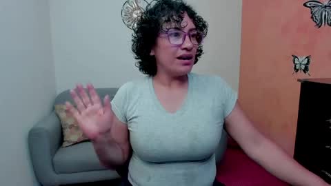 Scarlett sax online show from May 2026 12:19:01 AM