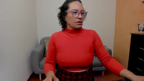 Snapshot of scarlett_sax chatting on June 2026 11:16:02 PM Scarlett sax online show from June 2026 11:16:02 PM