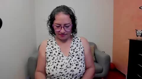 Snapshot of scarlett_sax chatting on June 2026 11:52:01 PM Scarlett sax online show from June 2026 11:52:01 PM