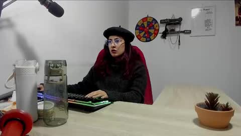 Snapshot of scarlett_sen chatting on March 2025 04:24:02 PM Mistress Scarlett online show from March 2025 04:24:02 PM