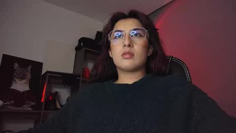 Snapshot of scarlett_sen chatting on September 2025 02:55:01 PM Mistress Scarlett online show from September 2025 02:55:01 PM