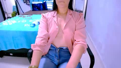 Snapshot of scarlett_sex2 chatting on January 2026 07:11:01 PM scarlet online show from January 2026 07:11:01 PM