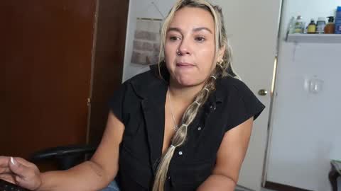 Scarlett online show from April 2026 03:40:02 PM