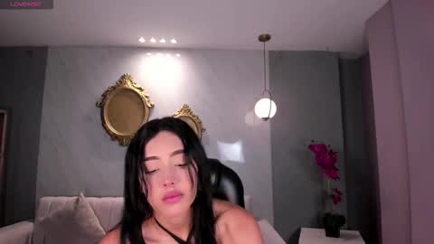 Sacrlett Blaze online show from January 2026 11:12:01 AM